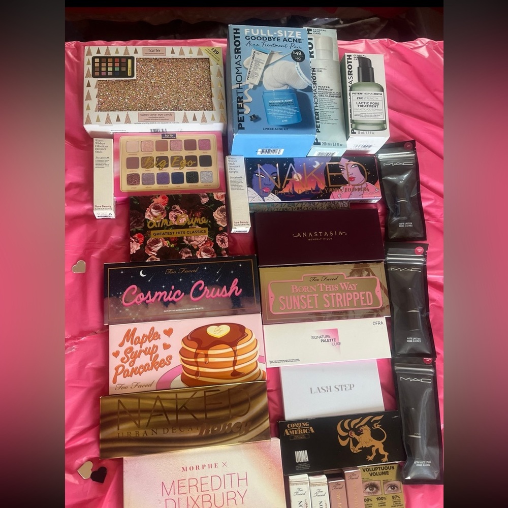 Large high end reseller bundle skincare makeup